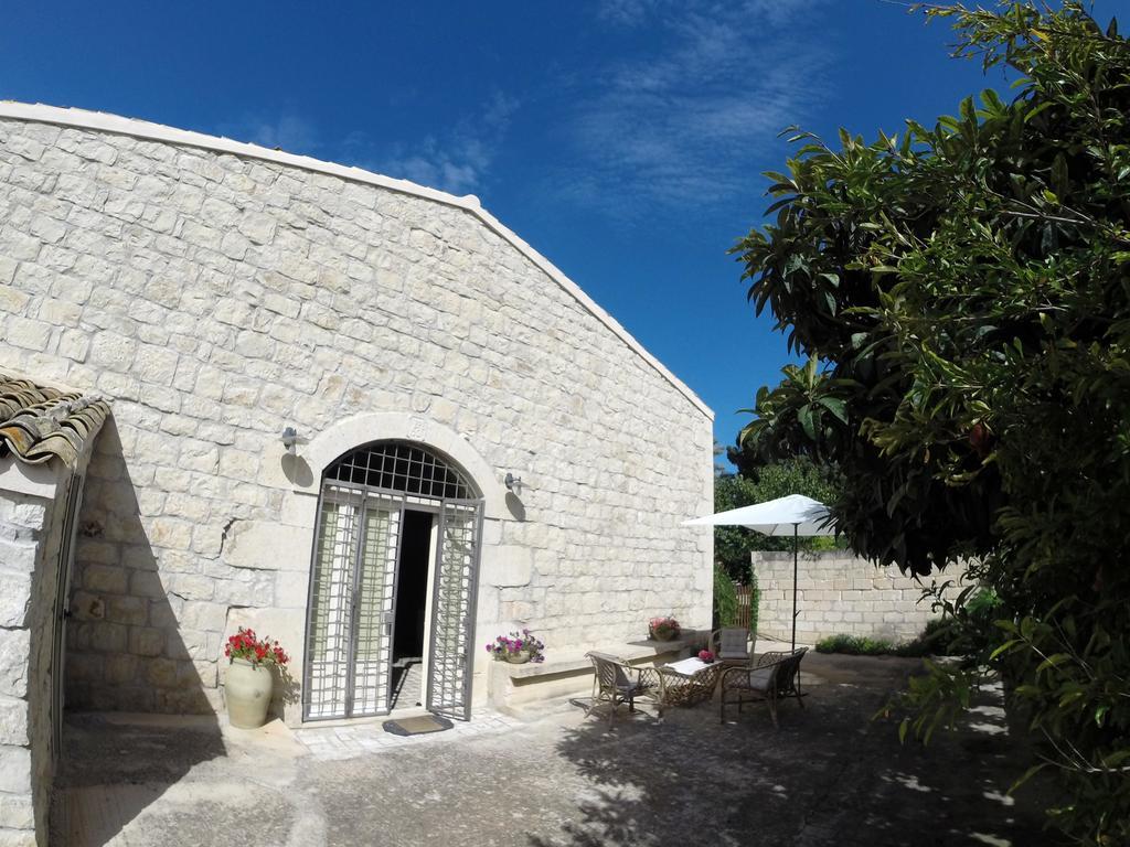 Antico Frantoio Penna Apartment Sampieri Bilik gambar